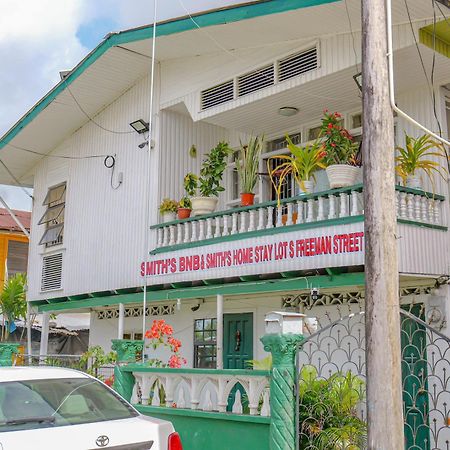 Smith'S Homestay Georgetown Dış mekan fotoğraf